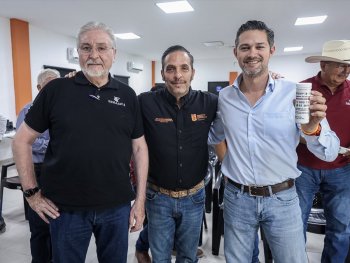 Acuerdan 12 municipios de Nuevo León reforzar medidas contra el gusano barrenador