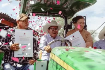 Gobernador David Monreal arranca ciclo agrícola 2026 con entrega de apoyos al campo en Zacatecas
