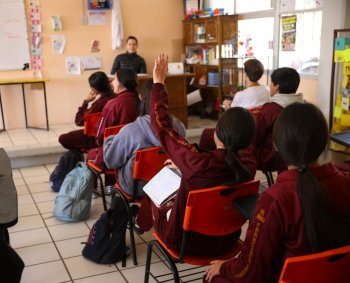 Gobernador David Monreal autoriza puente largo el 4 de mayo para 400 mil estudiantes en Zacatecas