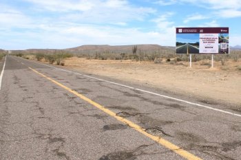 Invierte Gobierno de BCS 20 mdp en reencarpetado de camino en Comondú