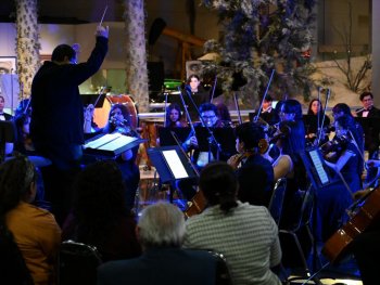 Sinfonietta UANL invita al público a vivir la música desde adentro en concierto de Beethoven