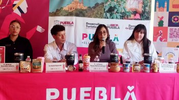 Festival de Papalotes en Libres: 50 cometas gigantes y derrama de medio millón de pesos