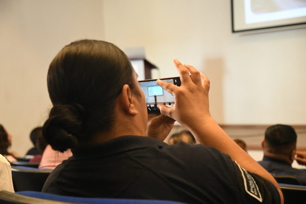 Capacitan a enlaces de seguridad en Guanajuato con enfoque de diversidad sexual