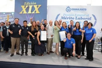 Universidad SABES obtiene siete premios estatales por proyectos innovadores en Celaya e Irapuato