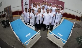 ISSSTE recibe primeras 180 camas eléctricas de un total de 2 mil 275 para renovar hospitales