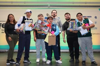 600 estudiantes de León participan en jornada educativa de la FENAL 2026