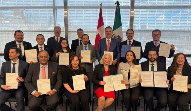 Misión comercial a Canadá: México firma 7 acuerdos para fortalecer industria farmacéutica y salud digital