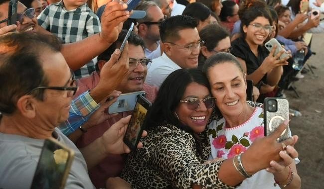 Sheinbaum entrega Pensión Mujeres Bienestar en Sonora; invierte mil 448 mdp en 2026
