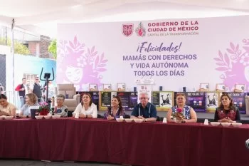 Clara Brugada celebra Día de las Madres con desayuno, mariachi y rifas; promete devolver tiempo y derechos a las mujeres