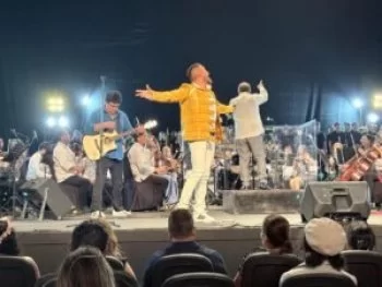 Concierto 'Beatles And Queen Sinfónico' reúne a 2 mil 600 personas en Acapulco