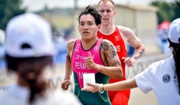 Equipo mexicano de relevos mixtos finaliza octavo en la Copa Mundial de Triatlón Chengdu 2026