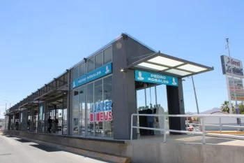 JuárezBus instala CAM Móvil en estación Pedro Rosales para trámites de tarjeta preferencial