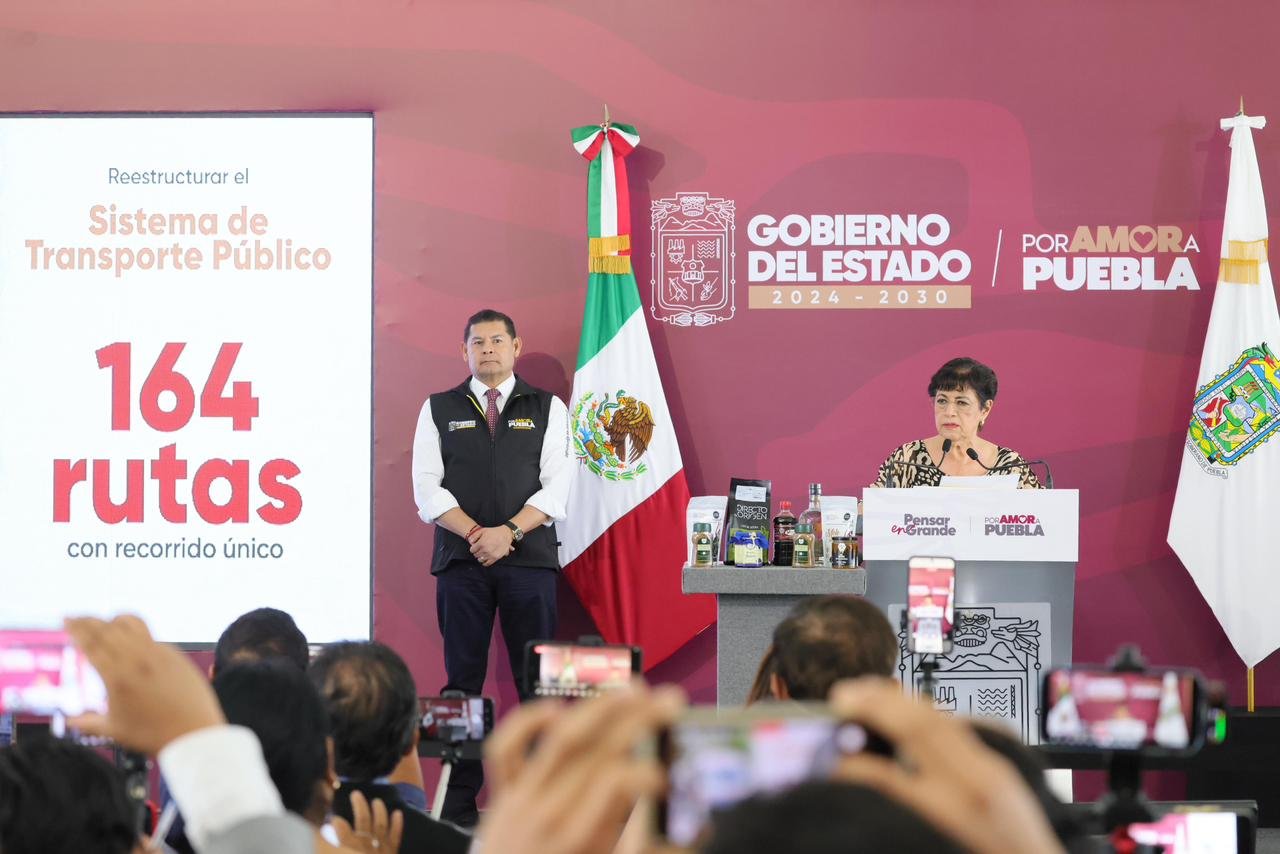 Gobierno de Puebla crea consejo anticorrupción para revisar concesiones de transporte