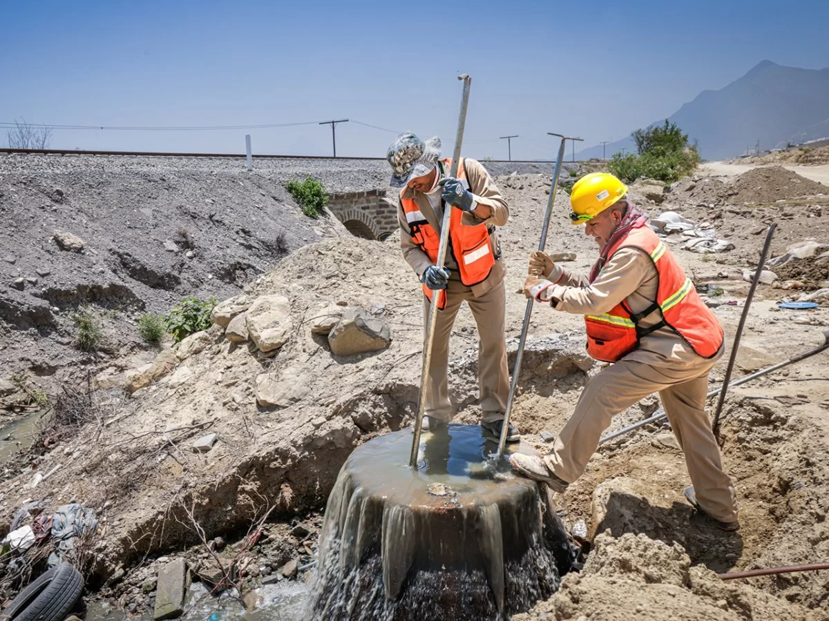 Agua y Drenaje de Monterrey atendió 18,569 reportes en abril; 98% resuelto en 48 horas