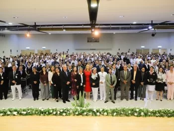 Secretaría de Salud reconoce a 14 enfermeras por su labor en Nuevo León