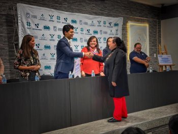 UAQ recibe reconocimientos como Espacios 100% Libres de Humo de Tabaco y Emisiones