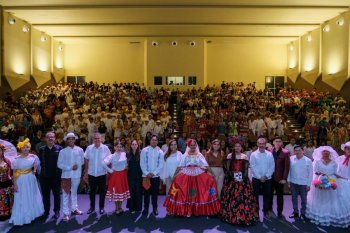 Mara Lezama y Ana Paty Peralta inauguran Encuentro Cultural 2026 con más de 600 estudiantes en Cancún