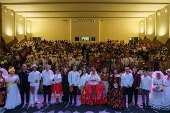 Mara Lezama y Ana Paty Peralta inauguran Encuentro Cultural 2026 con más de 600 estudiantes en Cancún