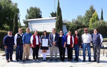 Telesecundaria 166 de Ojo de Agua recibe reconocimiento por avance en prueba RIMA