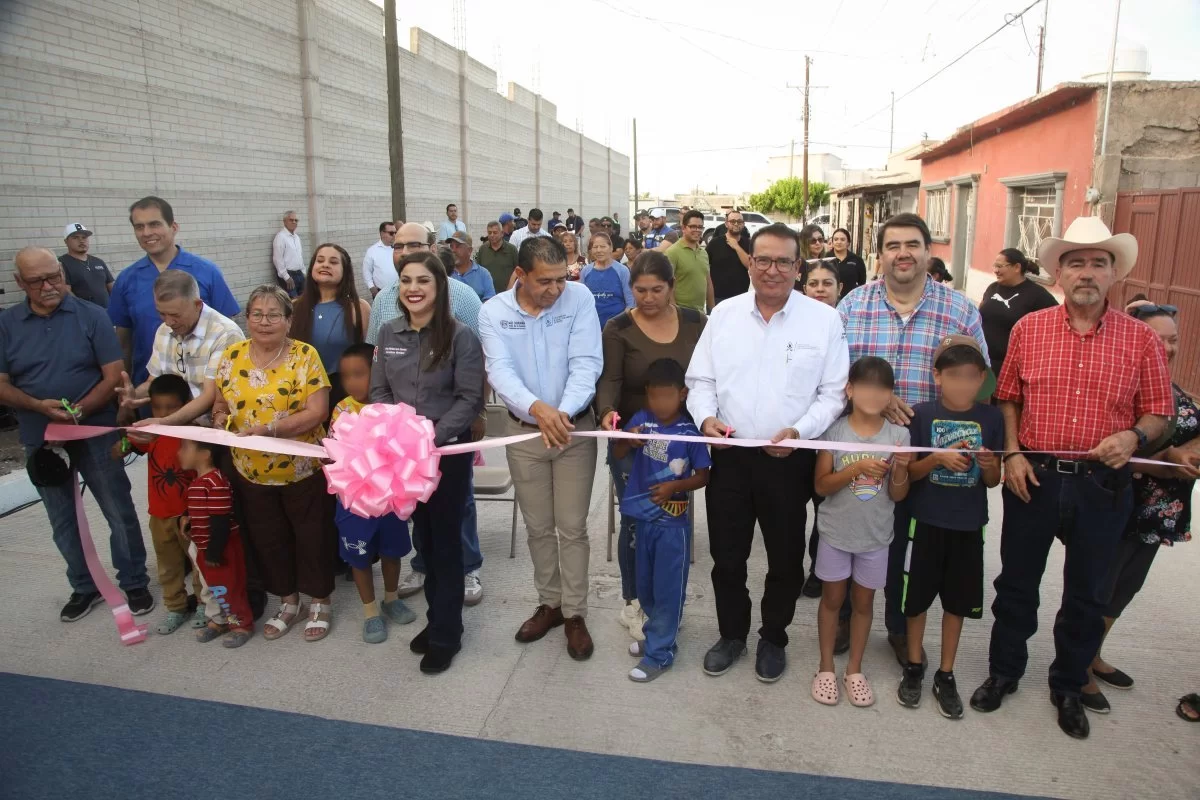 JCAS y JMAS entregan rehabilitación integral en calle Privada de Zaragoza en Meoqui