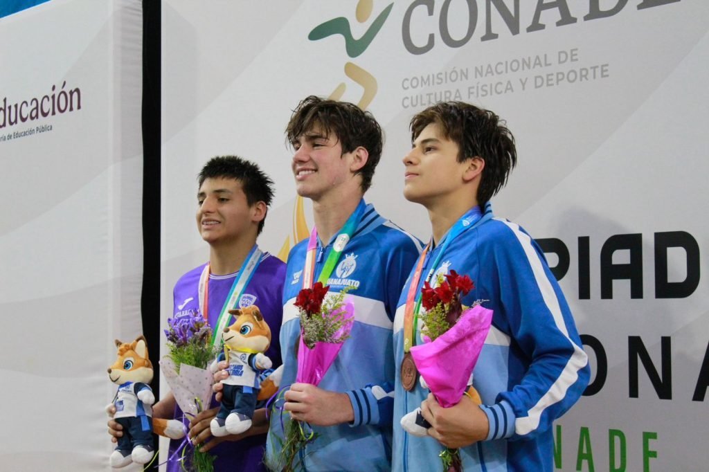 Nadadores de Guanajuato superan las 27 medallas de la Olimpiada Nacional 2025