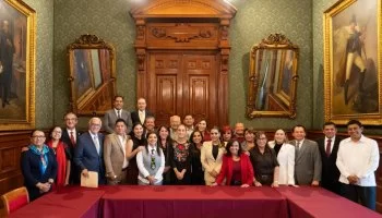 David Monreal asiste a reunión de evaluación del IMSS-Bienestar con Sheinbaum