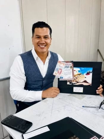 Maestro César Trujillo: el artista que transforma vidas a través de la educación visual en Guanajuato