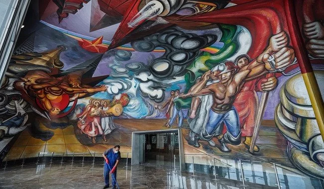 IMSS destaca a más de 53 mil trabajadores de conservación, limpieza y transportes como 'motor silencioso'