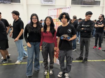 Estudiantes de CECyTEQ Querétaro ganan primer y tercer lugar en RoboUAQ 2026