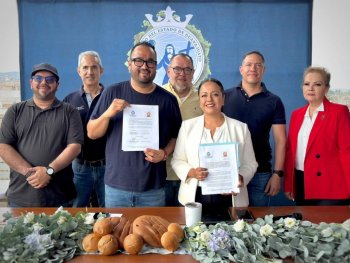 Panaderos de Acámbaro firman convenio ambiental con la PAOT para certificarse