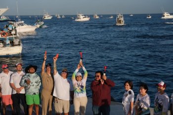 Mara Lezama y José Luis Chacón dan inicio al 55 Rodeo de Lanchas Mexicanas en Cozumel