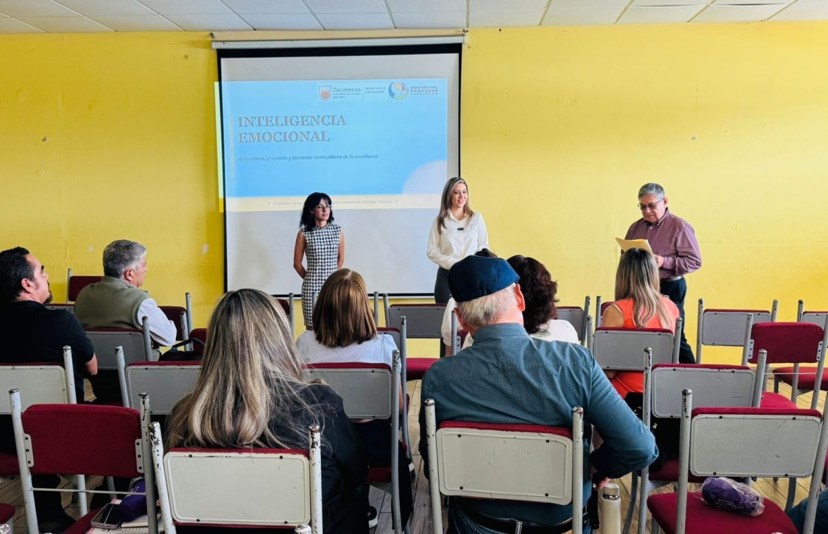 Gobierno de Zacatecas capacita en inteligencia emocional a docentes del CBTis 23