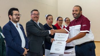 Realizan Quinto Congreso Interinstitucional de Enfermería en Zacatecas; entregan reconocimientos