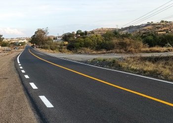 Invierten 10 mdp en conservación de carretera en Valle de Santiago