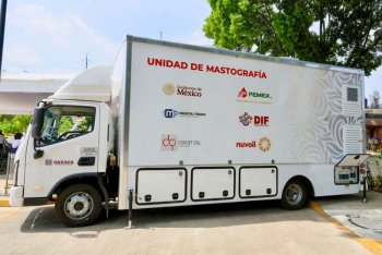 Pemex entrega unidad móvil de mastografía a DIF Oaxaca para detección oportuna de cáncer de mama
