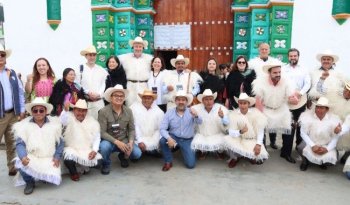 Unesco evalúa programas de alfabetización en México; SEP destaca avances en Chiapas