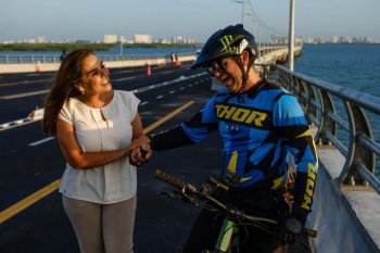 Autobuses vacíos en puente Nichupté: pruebas operativas del nuevo sistema MOBI, informa Mara Lezama
