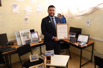 Maestro de Valle de Santiago es reconocido por innovación educativa y proyectos escolares