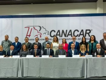 Secretario de Gobierno inaugura Expo Proveedores del Transporte y Logística Monterrey 2026