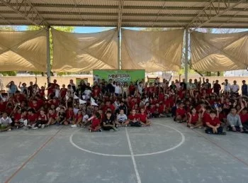 SSPE promueve cultura de paz con miniferia de prevención en primaria de La Paz