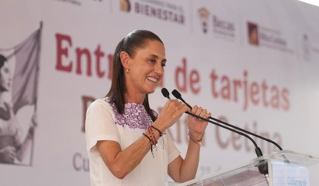 Sheinbaum entrega Beca Rita Cetina en Tabasco: apoyos a 20 millones de estudiantes en 2025
