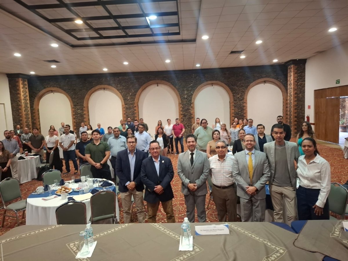 SESEQ capacita a médicos de primer nivel en enfermedades cardiometabólicas