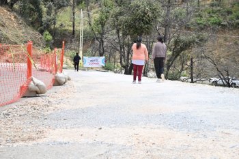 CEI y SEGOB supervisan reconstrucción de camino en Cadereyta de Montes para restaurar movilidad