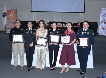 Foro 25N en Puebla: mujeres policías comparten retos y liderazgo en seguridad