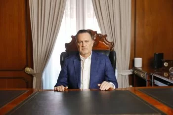 Gobernador de Querétaro veta Ley de Identidad de Género para proteger a las familias