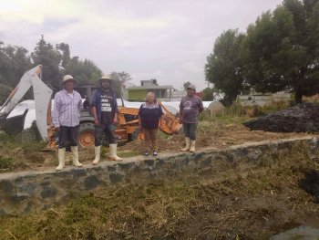 Gobierno de Puebla inicia desazolve del canal Cantarranas para beneficiar a 150 floricultores