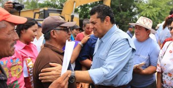 Gobierno de Tabasco invierte 21 mdp en pavimentación de colonia Gaviotas Norte