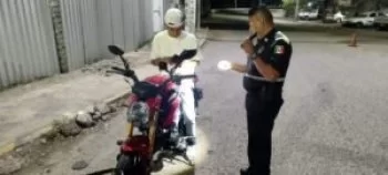 SSP Guerrero refuerza operativo 'Casco Seguro'; aplica 399 infracciones y remite 120 motos al corralón