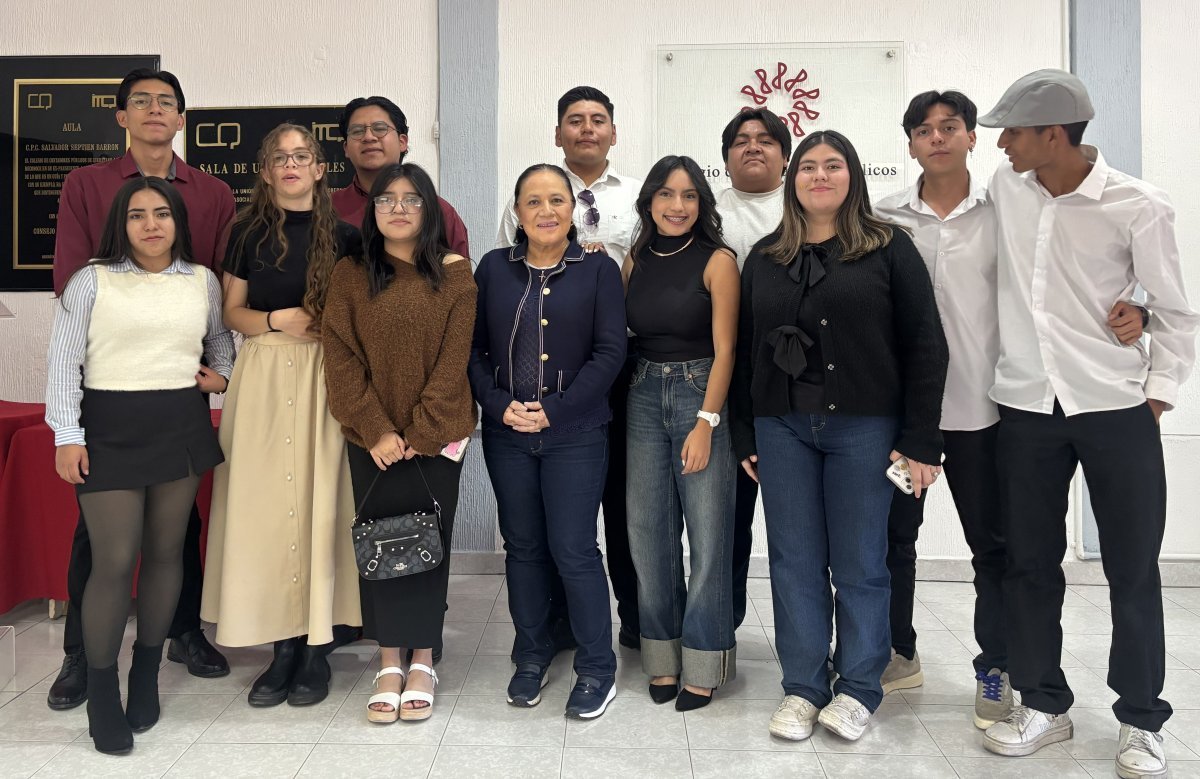 Estudiantes de la UTEQ destacan en Maratón de Seguridad Social en Querétaro