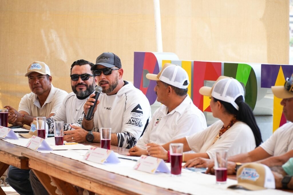 Sectur Oaxaca presenta 'Puerto Ángel: Tierra de Pescadores' para impulsar turismo y pesca deportiva
